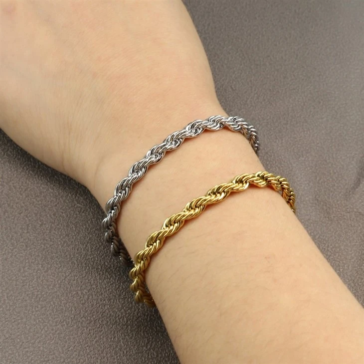 Twisted Rope Chain Bracelet With Polished Finish in Gold And Silver high quality Twisted Rope Chain Bracelet With Polished Finish in Gold And Silver high quality