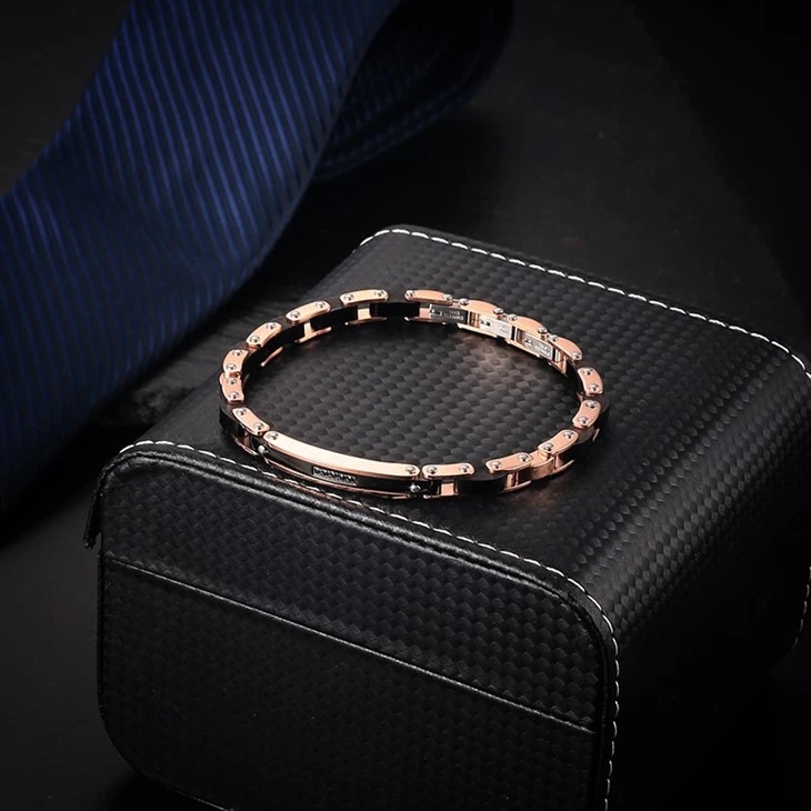 Rose Gold Wood Inlay Zircon Rivet Bracelet suppliers Rose Gold Wood Inlay Zircon Rivet Bracelet suppliers