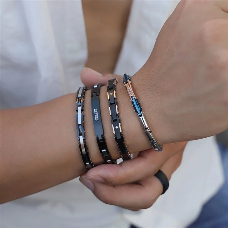 Segmented Stainless Steel Ceramic Inlay Bracelet factory Segmented Stainless Steel Ceramic Inlay Bracelet factory